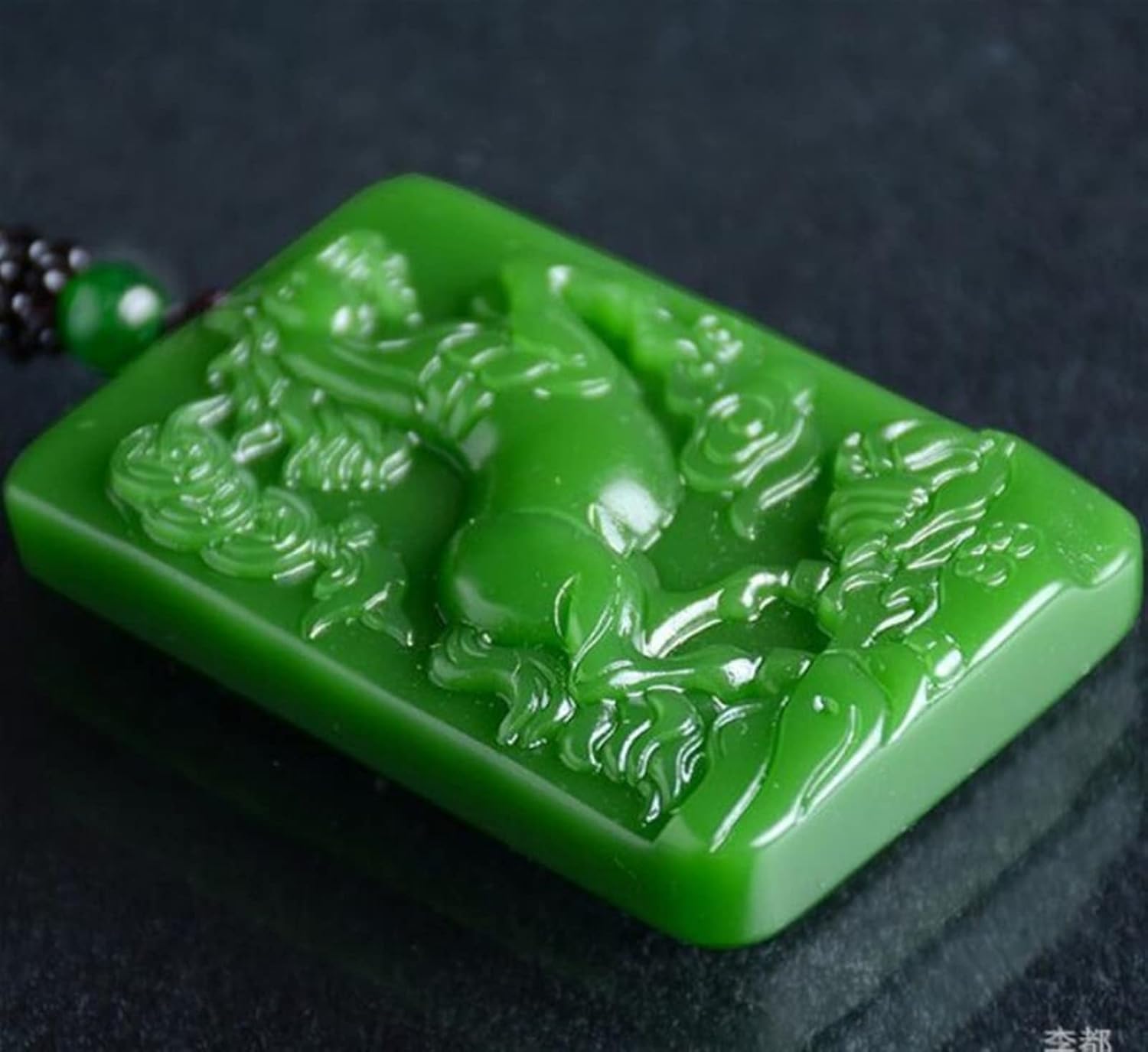 Natural Jasper Jade Horse Pendant Necklace China Hand Carving Jewelry Fashion Jade Pendant Amulet Men Women Gifts (Gem Color : Green)