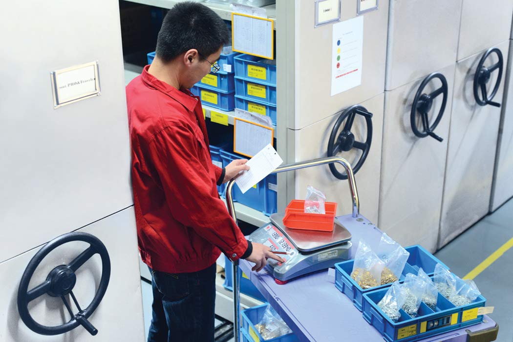 Ohaus Compact Counting Scale 3000 g x 0.1 g