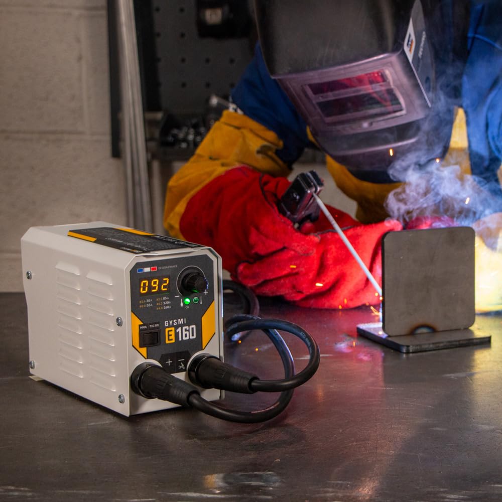 GYS, GYSMI E160, Poste à Souder à l'Électrode Enrobée 160A Monophasé 230V (MMA), TIG DC Lift, Digital, Arc Force, Antisticking, Hot Start, Avec Valise, Porte-électrode, Câble de Masse