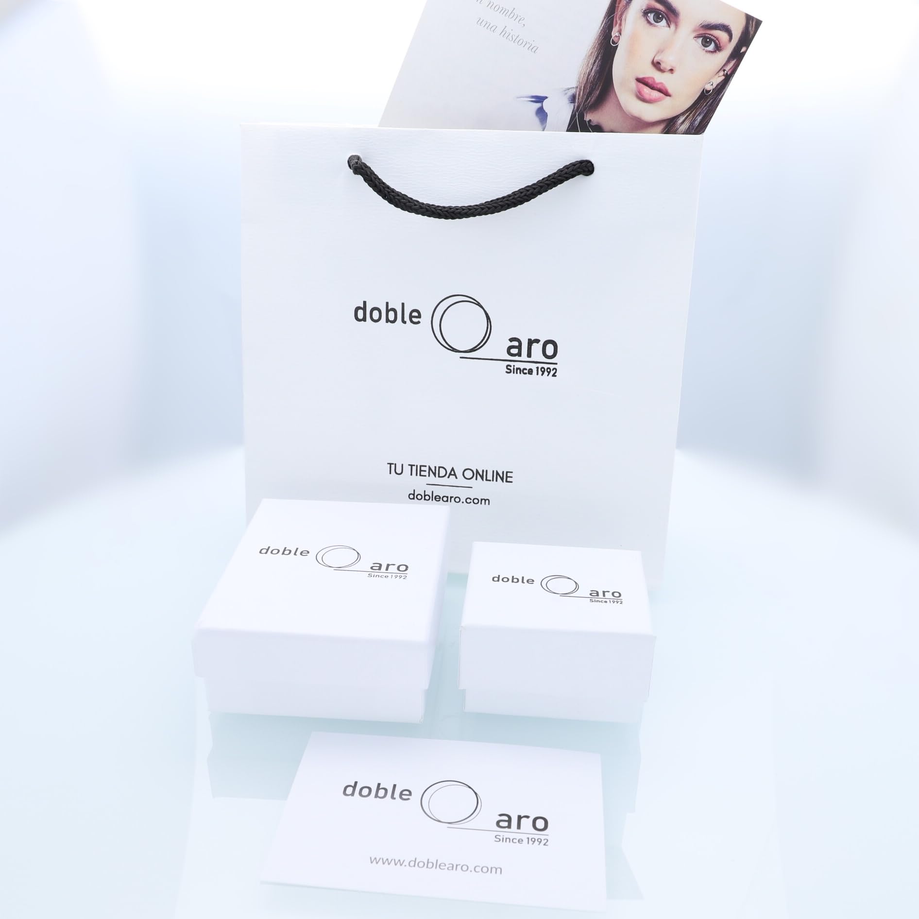 Colgante Personalizado con Nombre - Plata de Ley 925/1000 para Mujer – Collar Artesanal con Cadena Ajustable - Hecho en España (Modelo Hasta 6 nom., Plata de Ley)