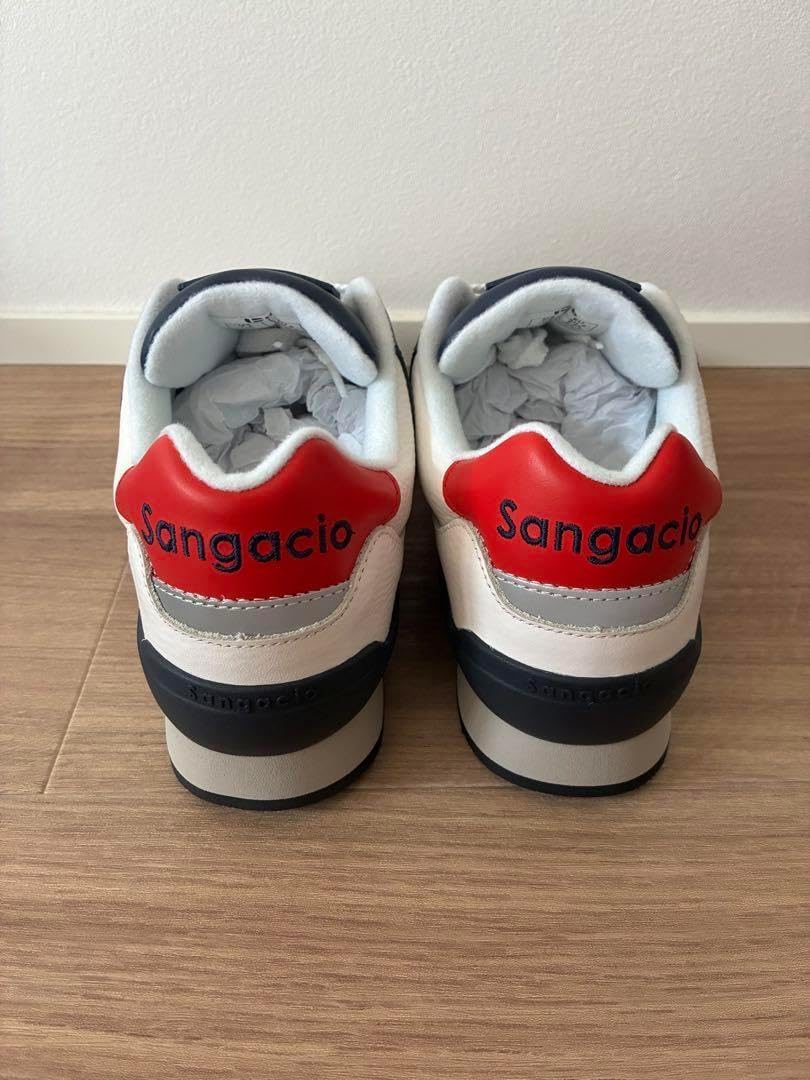 にゅ～ず『トリコロール』10周年記念モデル アウトレット スニーカー