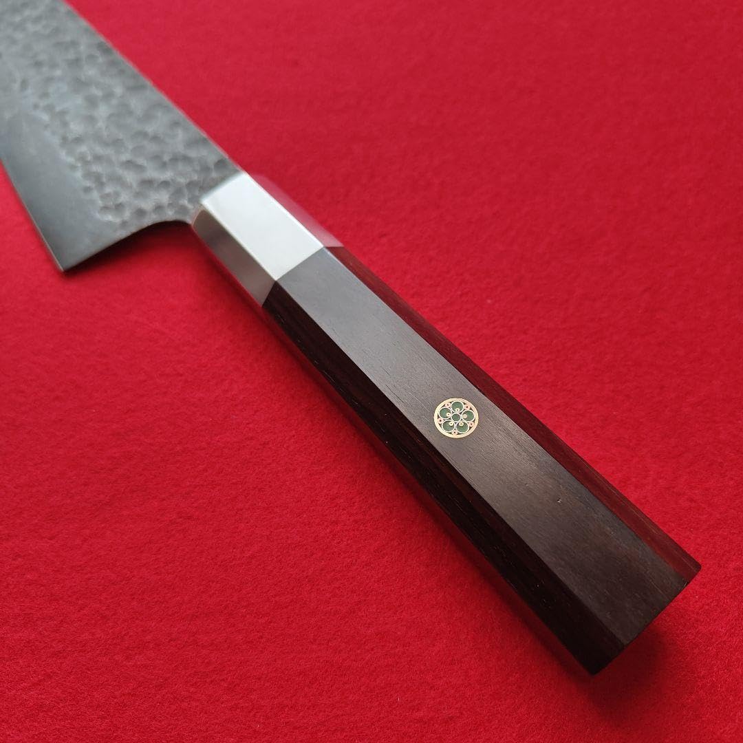 新品　切り付け牛刀　黒染めダマスカス　カーボン八角柄　銅ボルスター 新品 切り付け牛刀 黒染めダマスカス カーボン八角柄 銅ボルスター