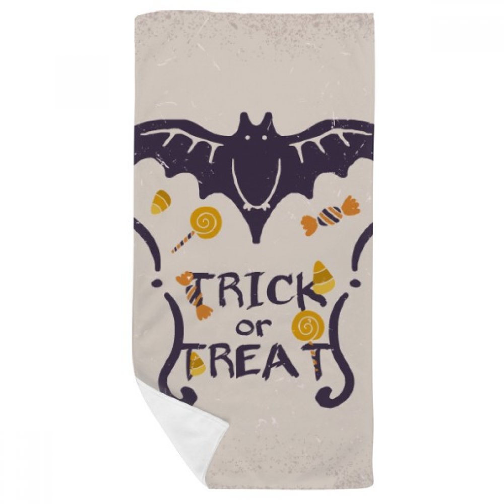 Serviette de bain motif cartoon pour décorer votre salle d'eau à Halloween