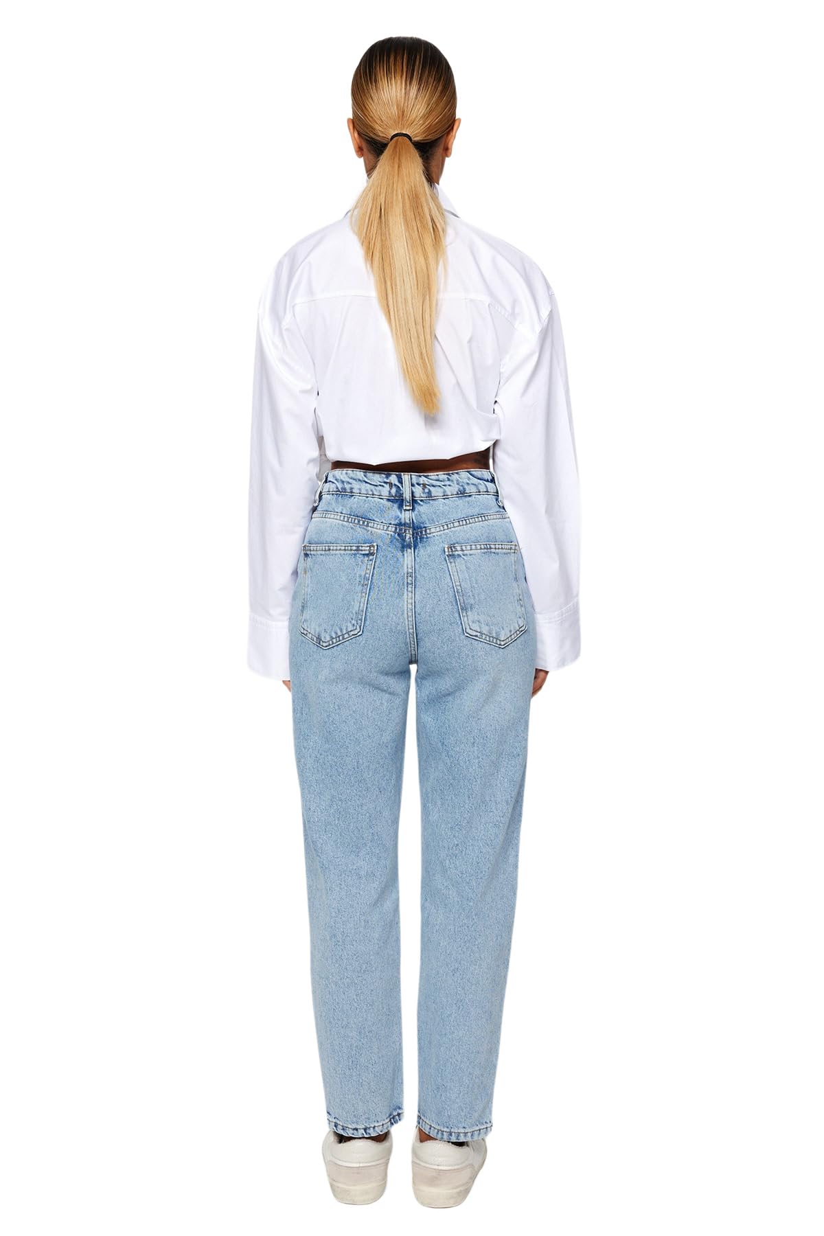 TRENDYOL Damen Jeans Light Blue High Waist Mom Jeans Twoaw24je00076