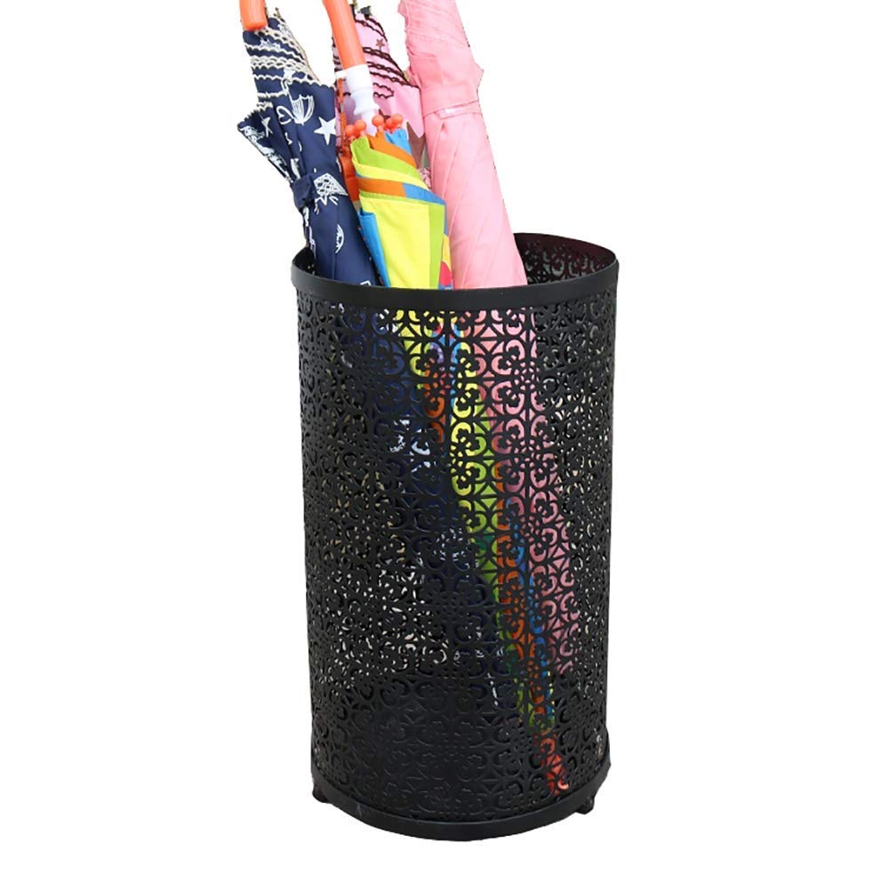 Porte-parapluie design en métal pour sublimer votre entrée les jours de pluie