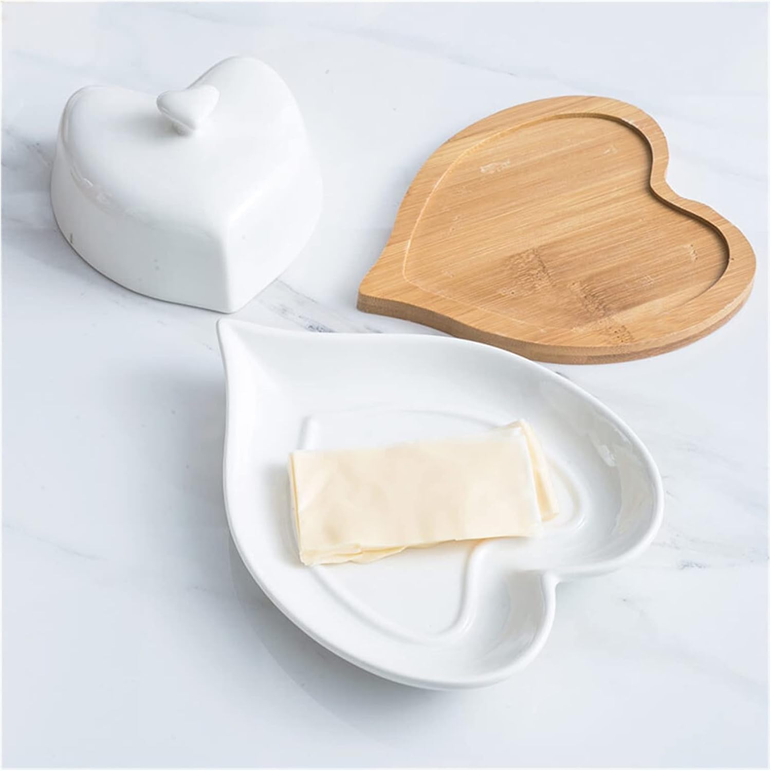 Butter Dishes Heart Shaped White Ceramic Butter Dish with Base Porcelain Butter Plate Ceramic Butter Storage Container Butter Container