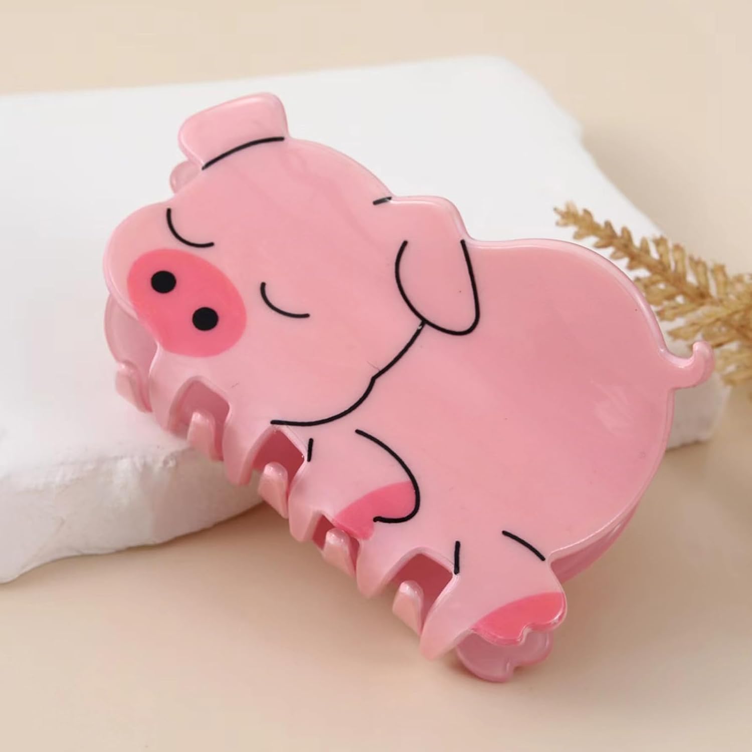 1pcs cartoon pig hair clips, pig headpieces, shark clip women's headpieces, suitable for girls, fun pig accessory gifts, acrylic hair clips suitable for various occasions - Image 4