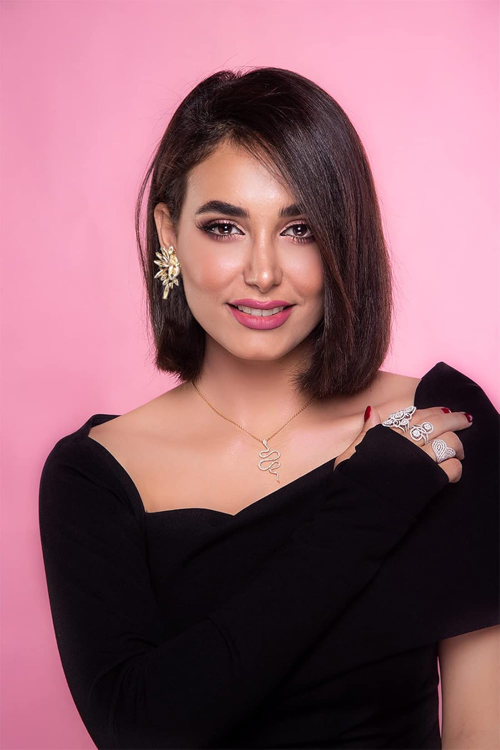 Vintage Rhinestone Statement Clip on Earrings Retro Crystal Drop Dangle Earrings Cluster Non Pierced Earrings for Women - Image 4