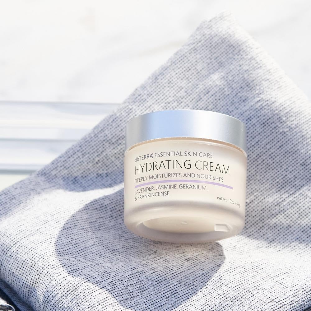Amazon.com: doTERRA - Hydrating Cream - Essential Skin Care