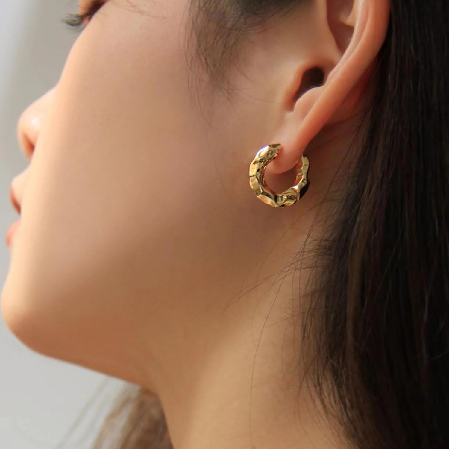 Boho Hammered Hoop Earrings Gold Thick Hoop Huggie Earrings Hollow Circle Drop Earrings Chunky Circle Stud Earrings Jewelry for Women and Girls - Image 6