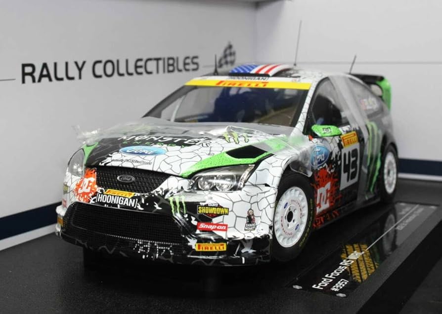 再値下げ！Ford Focus RS WRC ミニカー Amazon | 1/18 サンスター Ford Focus フォード フォーカス RS
