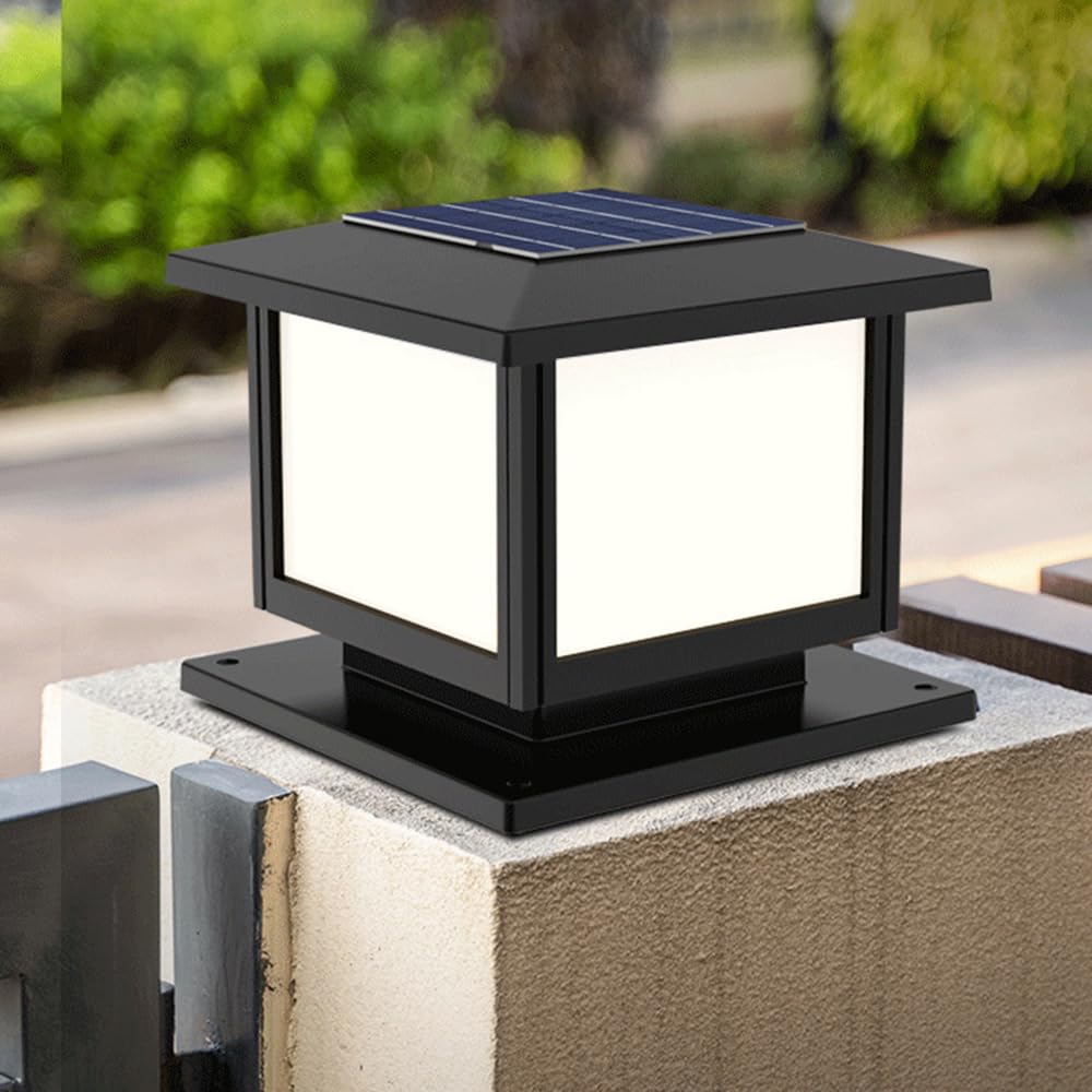 Minimalistyczna czarna zewnętrzna lampa solarna, idealna na