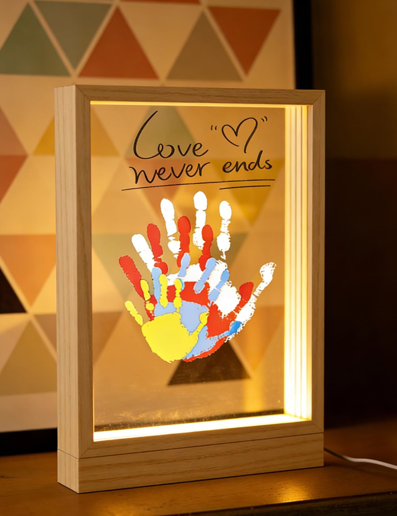 SciFiVisi Familien Handabdruck Set mit LED Nachtleuchte Fußabdruck Baby Set und für die Ganze Familie mit 4 PS-Platten,handabdruck set für paare, Holzrahmen Zum Basteln für Geschenk(Holzfarbe)
