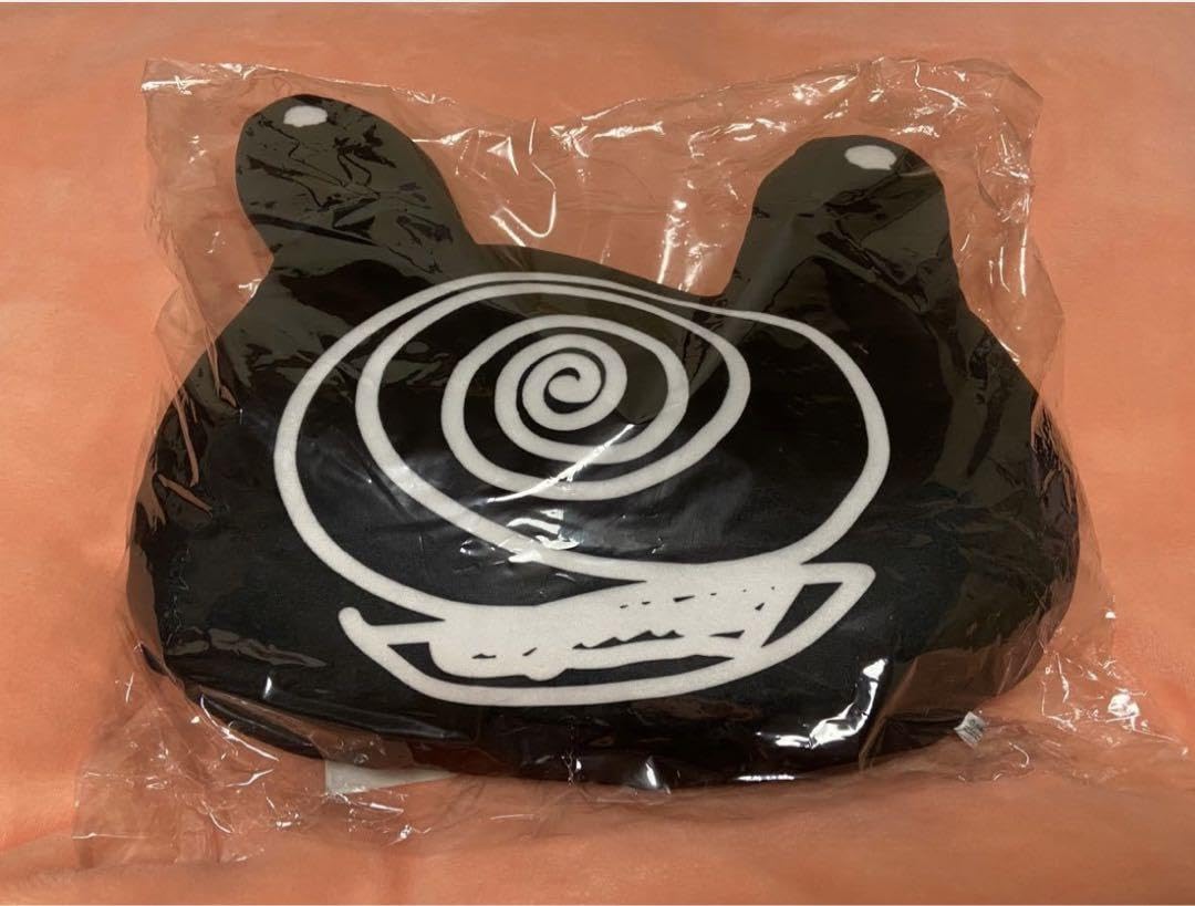 Amazon.co.jp: Da-iCE もちもちクッション かべちょろくん : ホビー