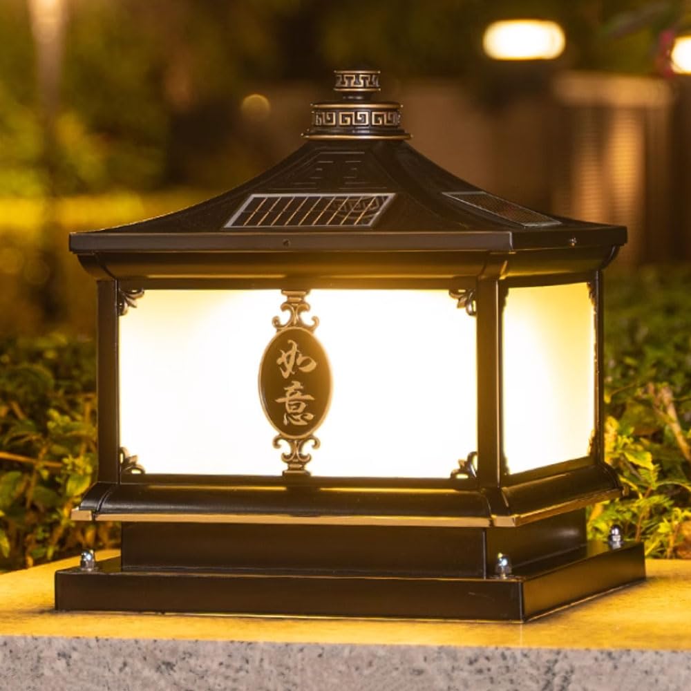 Lanterne solaire en métal et verre style européen haut de gamme pour pilier de clôture
