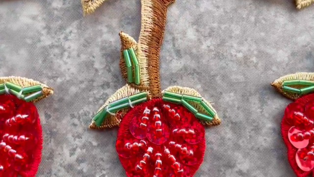 s**様 【新品未使用正規品✨】AMERI ROSE EMBROIDERY JA Amazon.com: JRYYR Red Rose Applique, Sequin Flower Patches