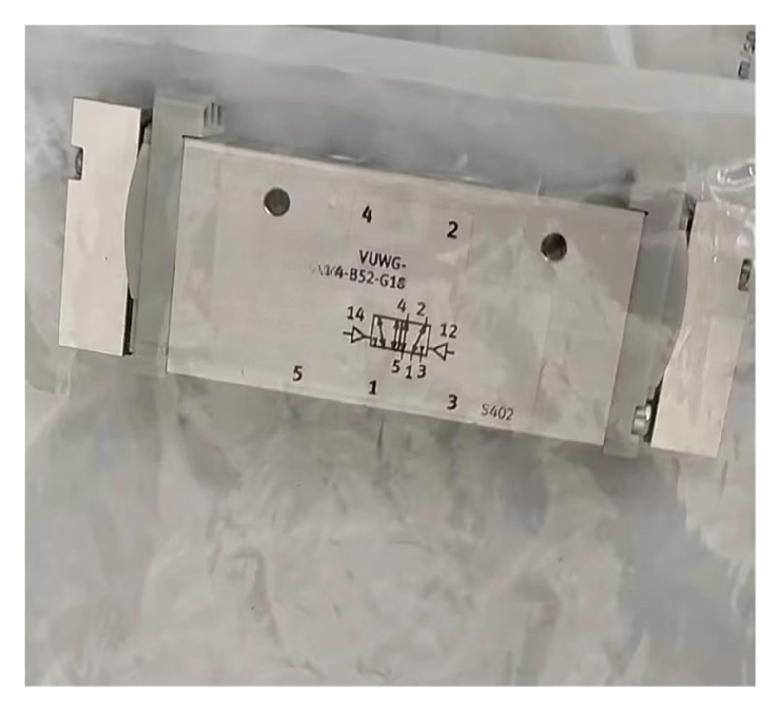 NACODLUL Pneumatic Valve VUWG-L14-B52-G18 573833