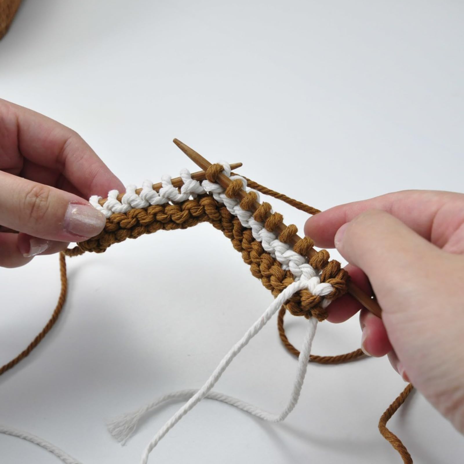 4 SET Strickset Für Anfänger Erwachsene Komplett, Mit Stricknadeln | Teetasse Matte Garn Zum Stricknadeln Für DIY Handwerk, AnfängerGeschenkidee Bastelbedarf Und Kits