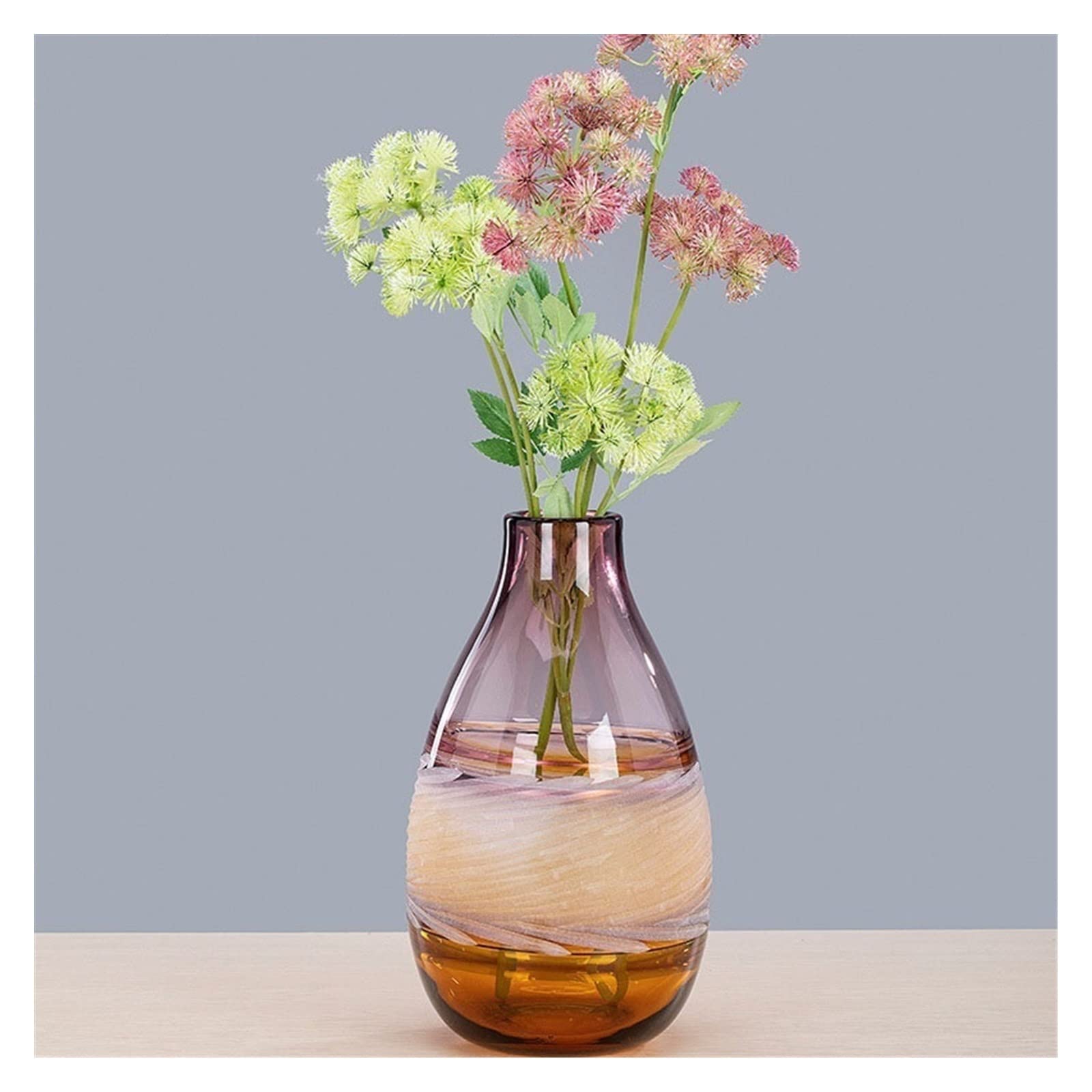Vase Morandi en verre léger pour sublimer un salon trop sombre