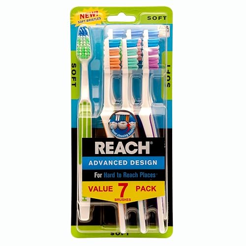 REACH - Cepillo de dientes para adultos de diseño avanzado, suave, 7 unidades