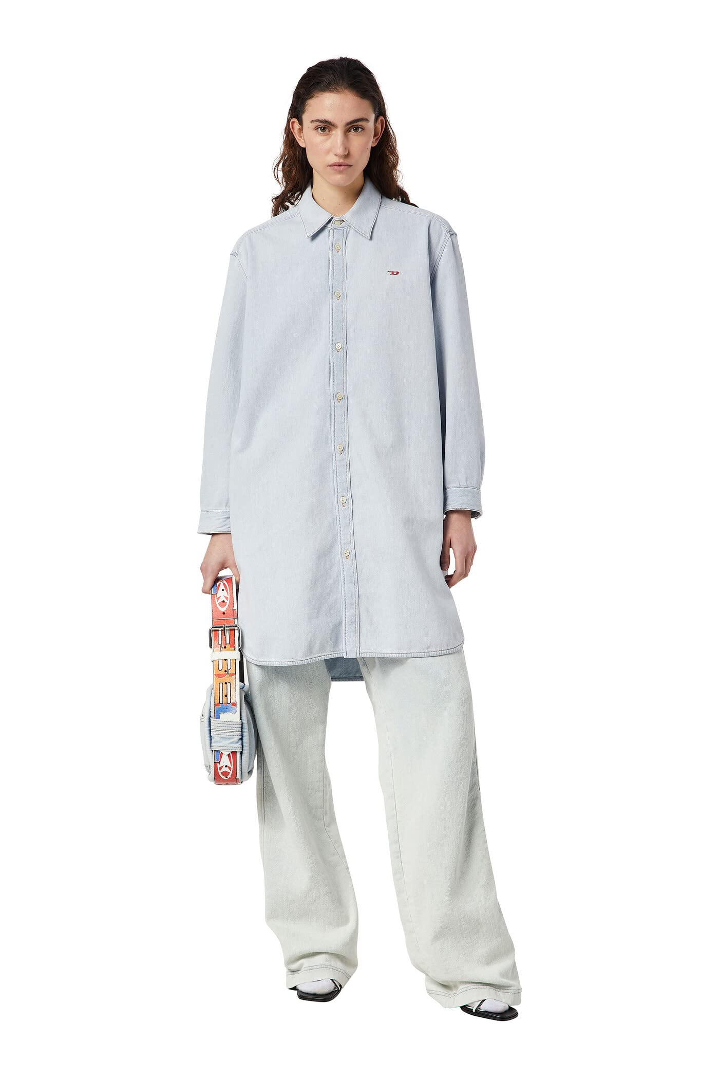 DIESEL ロゴ総柄　シャツワンピ　アウター DIESEL ロゴ総柄 シャツワンピ アウター ディーゼル