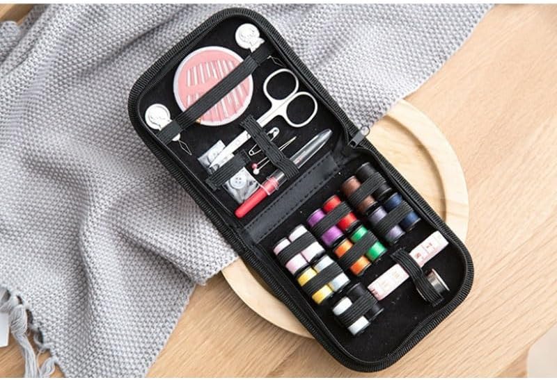 LWECMGSA Cotton Thread Metal 10 Piece Set of Hand Sewing Tools Travel Needle Box Home Portable Kit