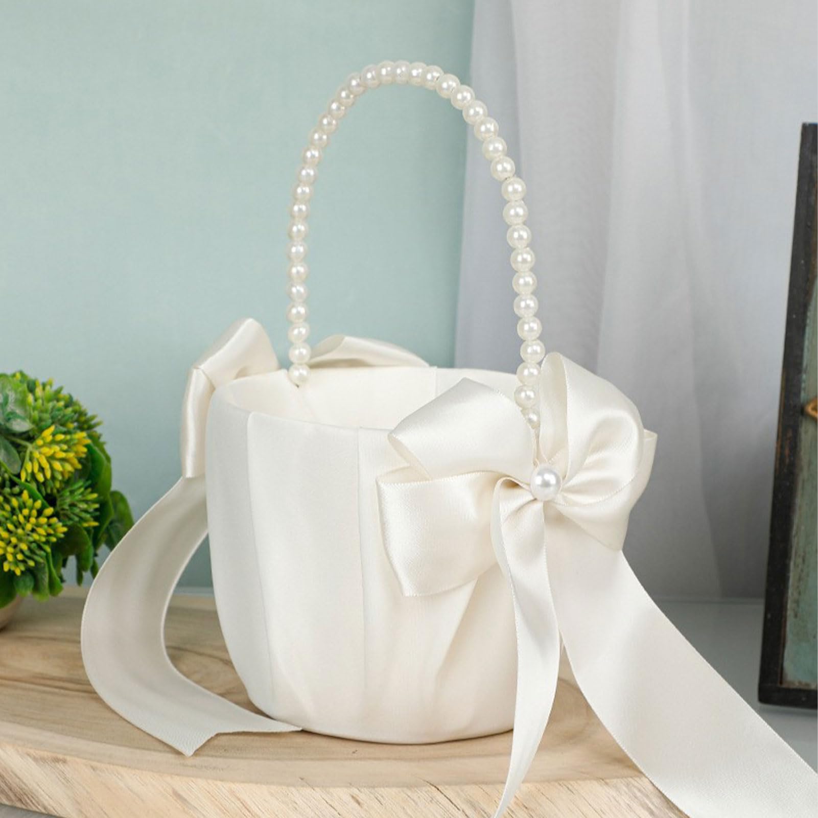 BFYDOAA Juego de Almohada para Portador de Anillos Y Cesta para Niña de Las Flores para Boda, Cojín para Anillo de Boda de Satén Blanco de 7x7 Pulgadas, Cestas para Niña con Mango de Perla(Colocar)