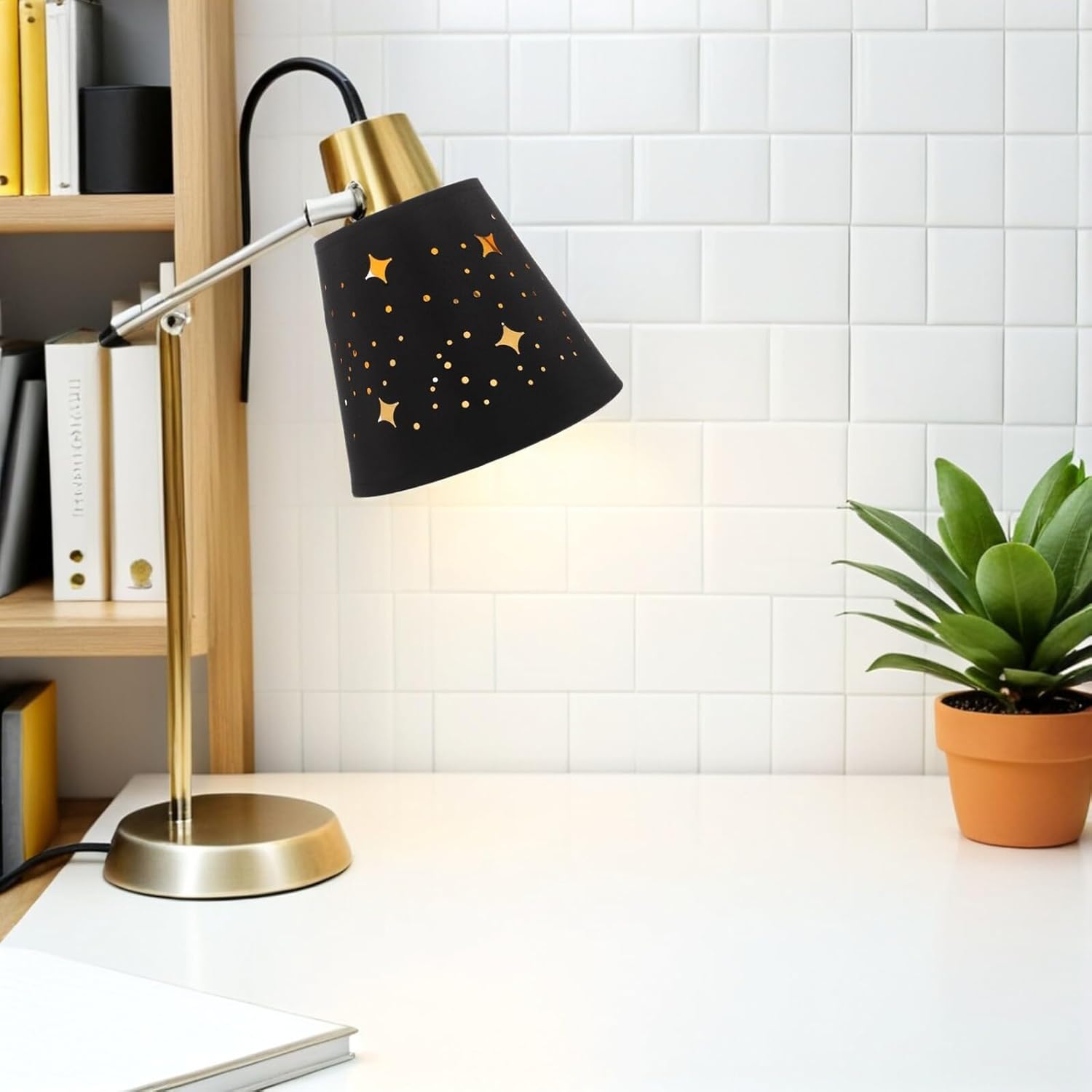 Clip-on Star Lampshade Hollow Decorative Small Lamp Shade Replacement Cover for Table and Wall Lights, Black