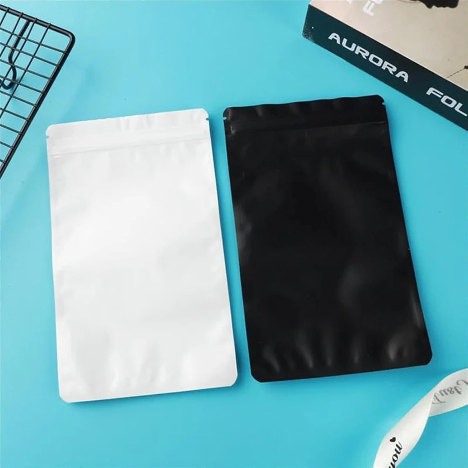 50 pezzi nero opaco bianco rosa buste piatte termiche con chiusura a zip in Mylar piccole in plastica a in alluminio(Blue,20x30cm)