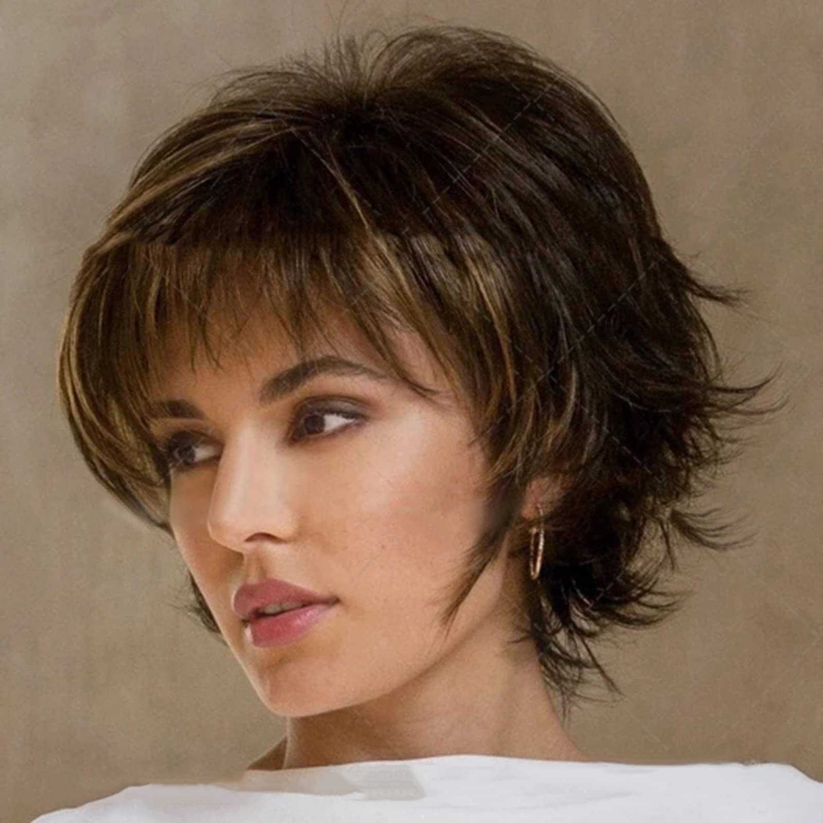 BRRNOO Parrucca per Capelli Corti per Donne Parrucca Bob Corta per Donne Parrucca a Strati Corti con Scoppi Resistenti Al Calore a Fibra Sintetica Bionda Bionda Miscelata Marrone