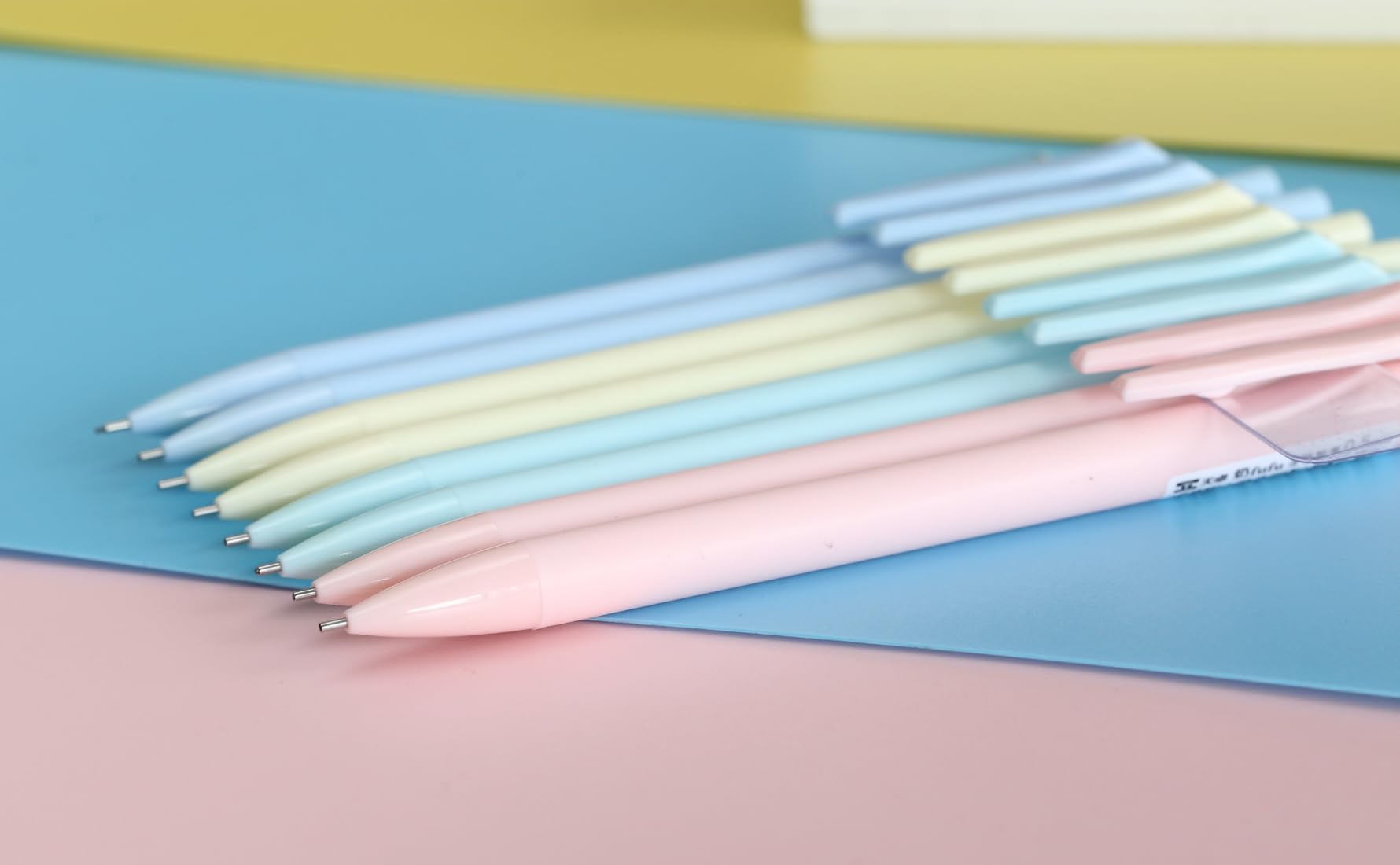 Amazon.co.jp: GANSSIA カラフルスタイル シャープペンシル 0.7mm 芯