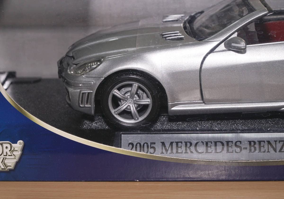 Amazon.co.jp: 1/18 Mercedes-Benz メルセデスベンツ SLK55 AMG