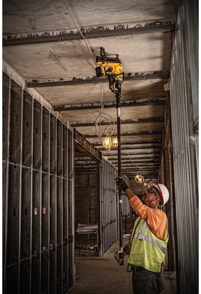 Dewalt 20V Max Cordless Concrete Nailer Kit