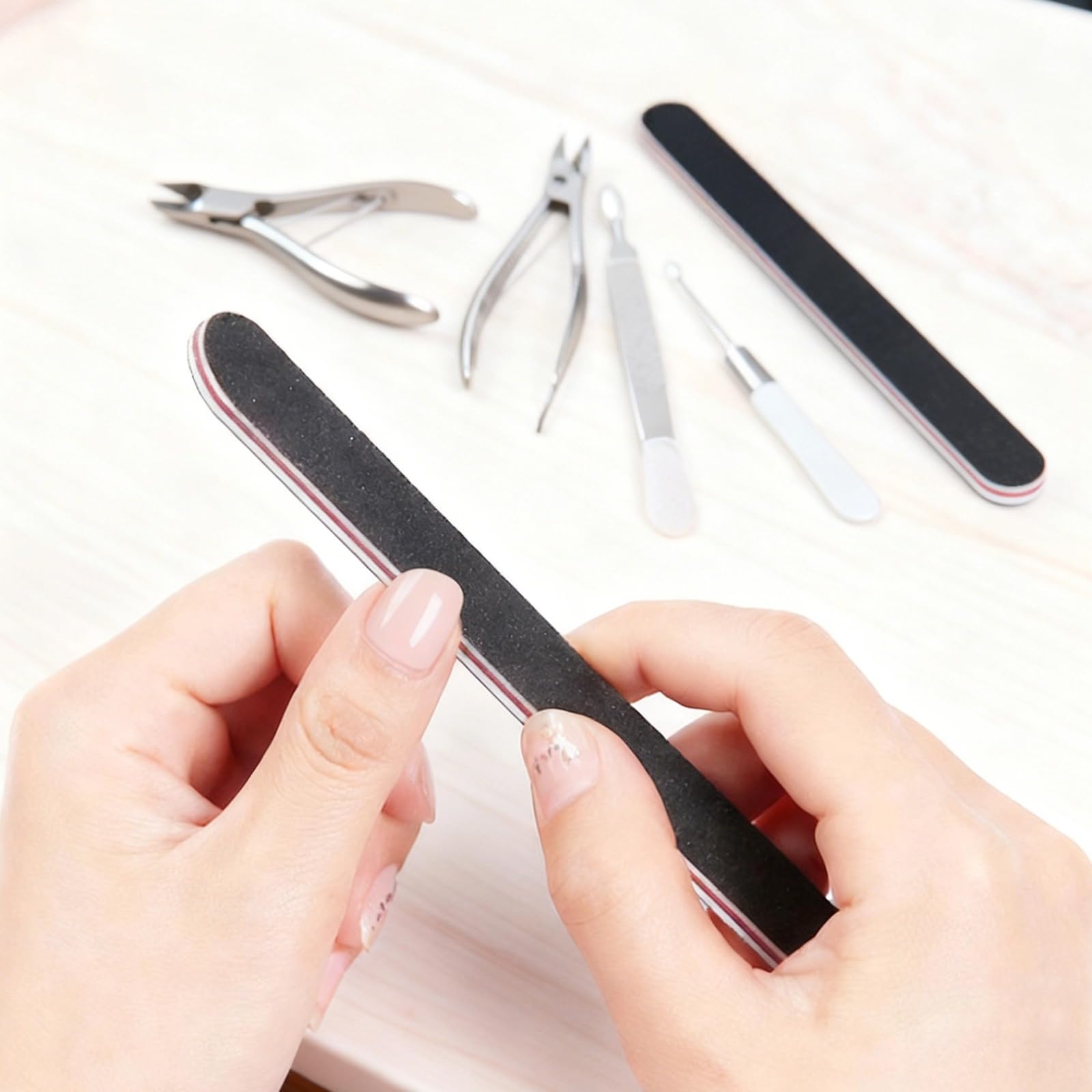 Nagelfeilen im Großpack, 7,1 Zoll, 18 cm, schwarze Nagelfeilen mit rotem Kern, doppelseitig 100/180 Grit, doppeltes Emery Board, professionelles Maniküre Pediküre Werkzeug, geeignet für Zuhause und