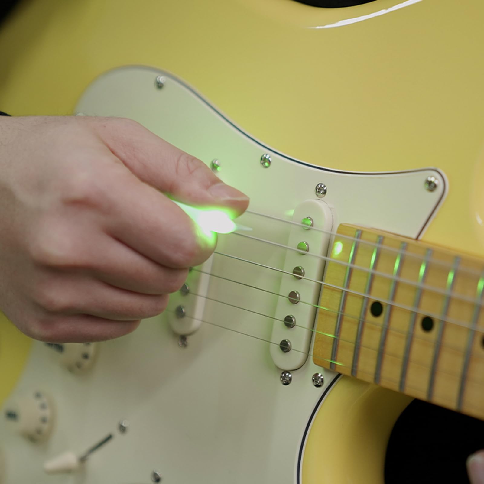 LED-Gitarrenplektren Leuchtend Grün – 3 Stärken (0,6/0,8/1,0 Mm), Rutschfester Griff Für Bühnenshows