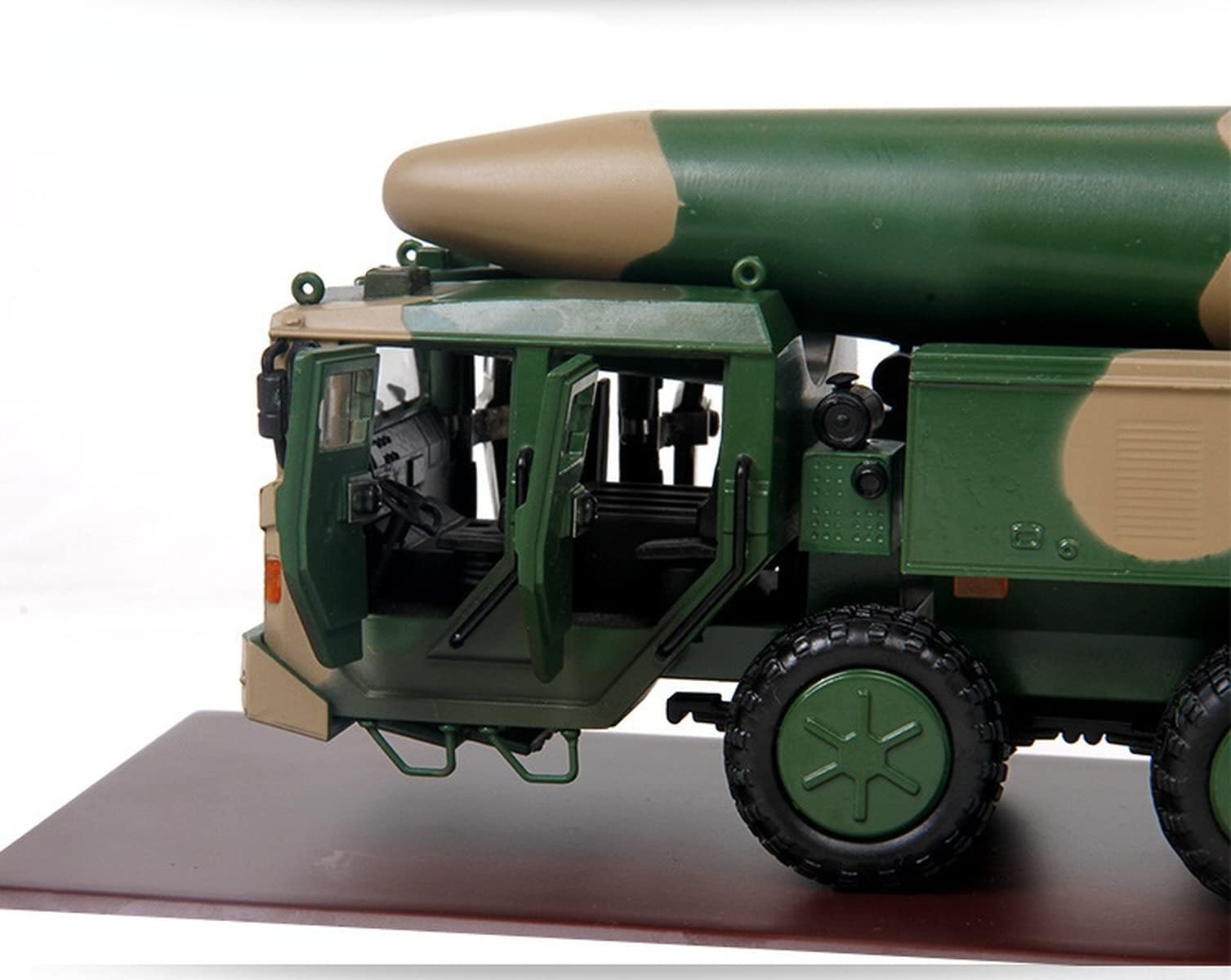 Amazon | 合金素材 1:35 中国陸軍ミサイル部隊Dongfeng26