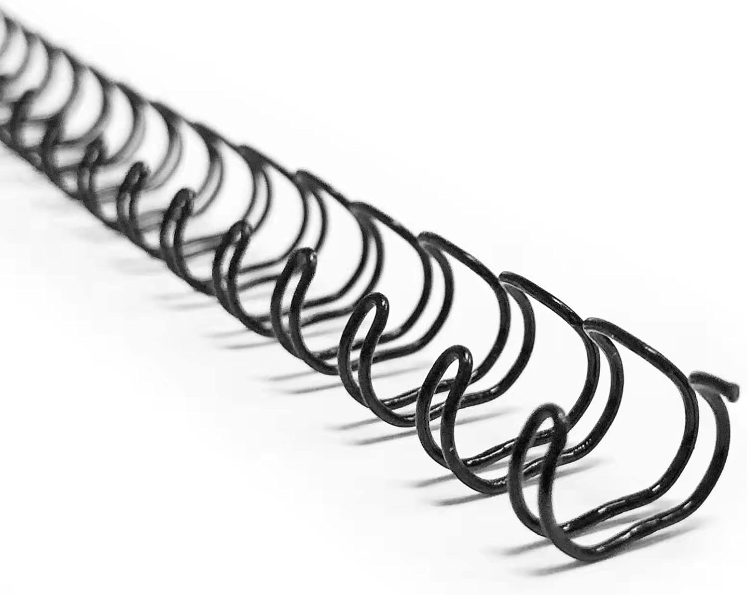 TOTiyea 100 Pack Double Loop Wire Binding Spines, 1/2 Inch Diameter, 3:1 Pitch,32-Loop, Black, 100 Sheets Capacity, Letter Size