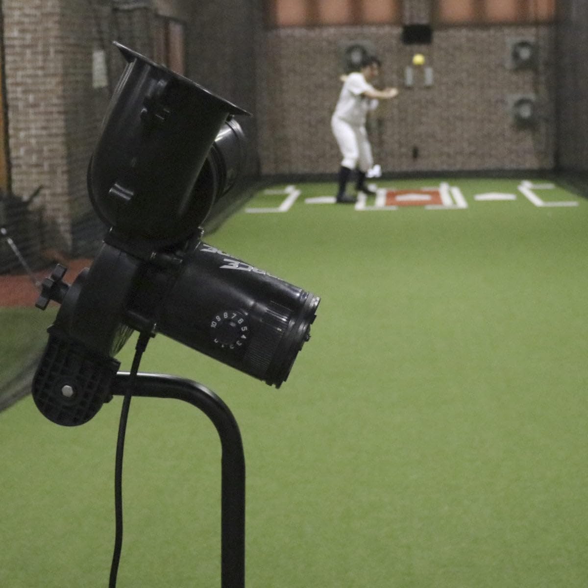 フィールドフォース フォースマシン 自動供給レール付き ボール白色11球セット フィールドフォース フォースマシン 自動供給レール付き ボール白色11