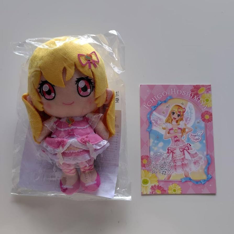 Amazon.co.jp: アイカツ いちごちゃん ぬいぐるみ : おもちゃ