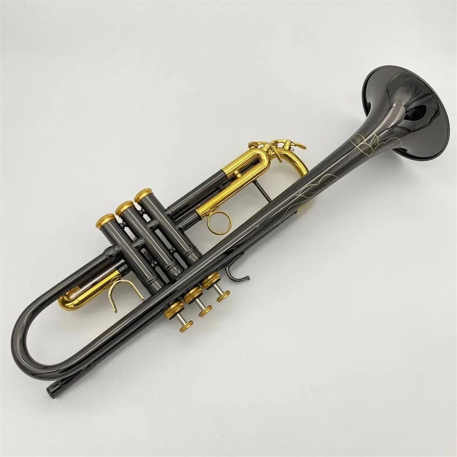 銀メッキ×金メッキ　トランペット メーカーブランド刻印なし　値下不可 銀メッキ×金メッキ トランペット メーカーブランド刻印なし 値下