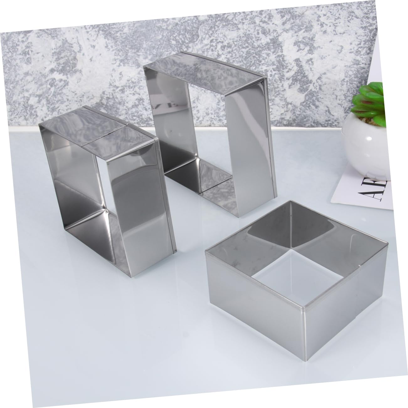 HOMSFOU 3Pcs Stainless Steel Unique Cookie Cutters Cake Metal Cookie Cutters Bakery Accessories Wedding Stainless Steel Candy Pastry Donut Fabric - Image 2
