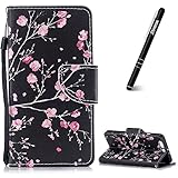 Hand Taschenfreundlich mit Integriertem Portemonnaie:Die Hülle hat ein sehr schlankes Design, das das Handy nur minimal breiter macht. Sie passt für den täglichen Gebrauch ohne Probleme in die Handtasche und hat integrierte Kartenfächer. So muss kein separates Portemonnaie mitgenommen werden.