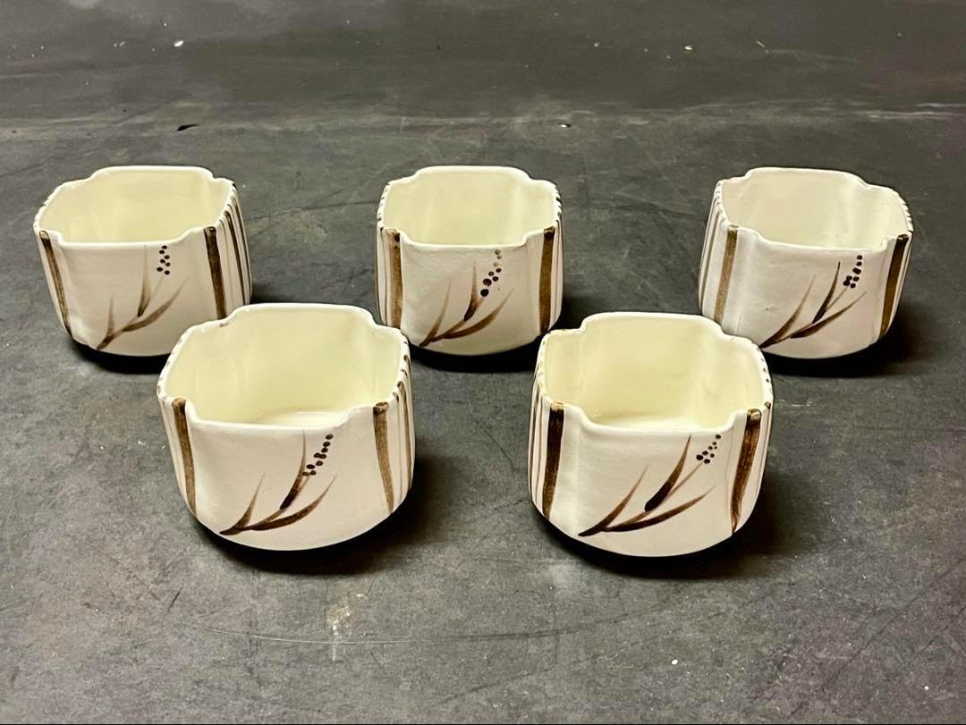 割引❗️【未使用 美品】「母」 三玄窯 中里重利 唐津 絵粉引 向付 5客 C⑦ 母 三玄窯 中里重利 唐津 絵粉引 向付 5客 共箱