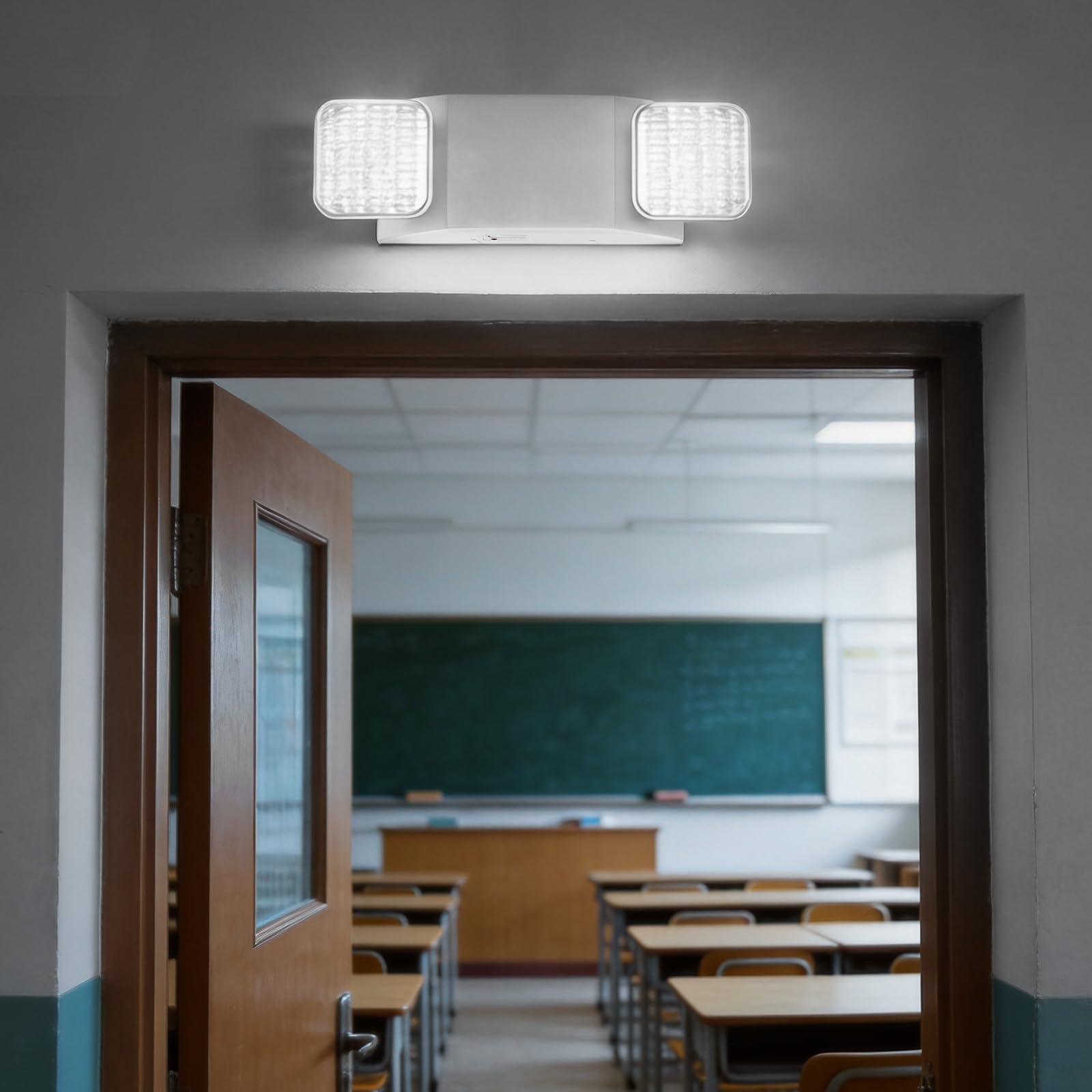 VEVOR Set di Lampada Emergenza LED da Incasso da Parete, Plafoniera Emergenza Uscita da 12 pezzi, Faretti LED per Uscita da Incasso da Parete con Teste Quadrate, CA 120/277 V, Potenza Nominale 3 W