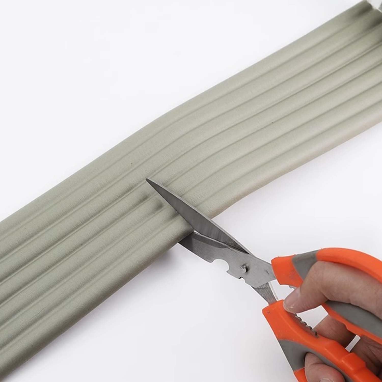 Isolamento Per Tubi Per Esterni, Isolamento Autoadesivo Per Tubi Dell'Acqua, Water Pipe Insulation Wrap, Isolamento Dei Tubi, Per La Protezione Dal Gelo In Inverno ( 8 x 200 Cm )