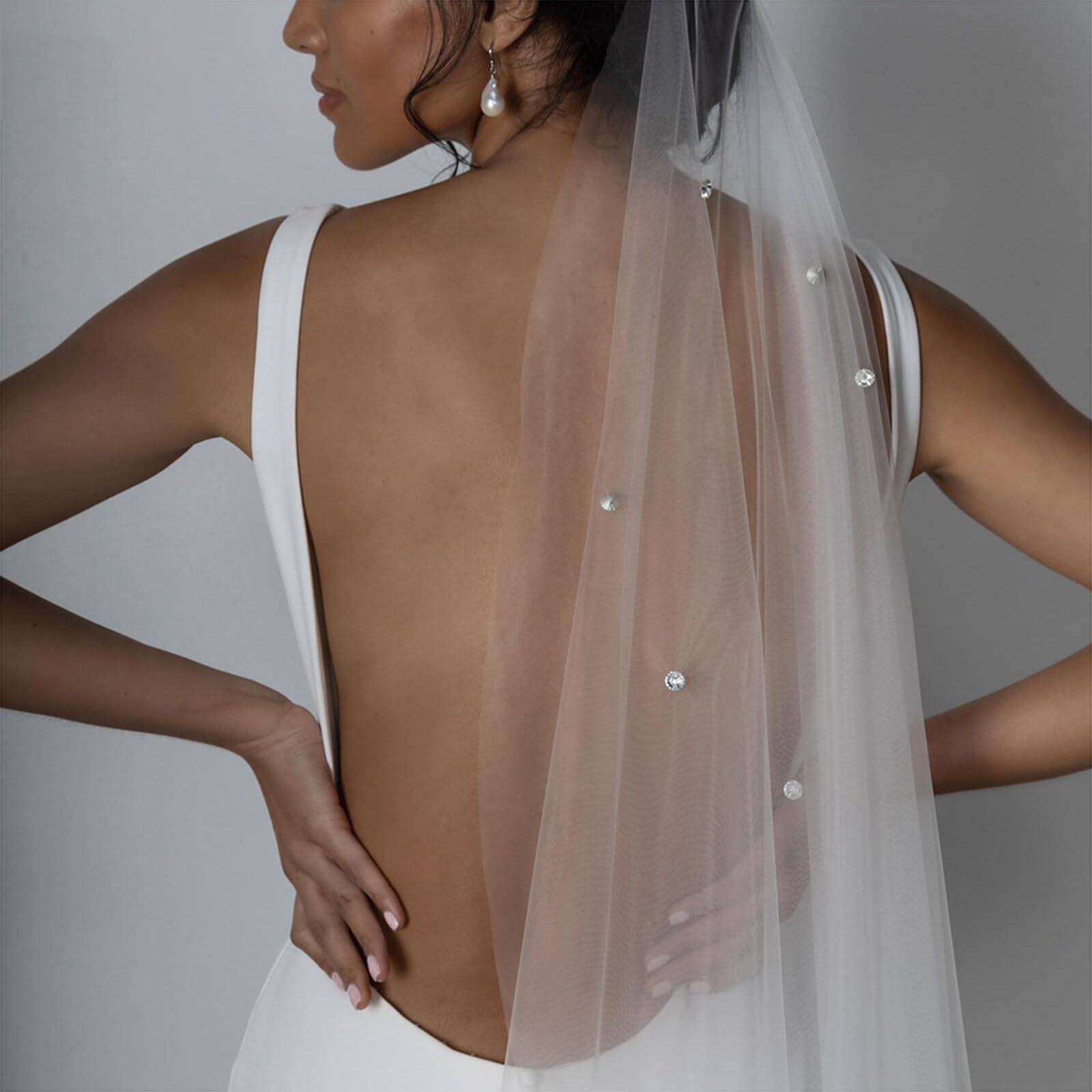 LXURY Velo da Sposa Monostrato Lungo A Strascico Romantico Strass Cattedrale Con Pettine Semplice Elegante Accessorio Per Matrimonio Da Donna, Bianca, 100cm×160cm