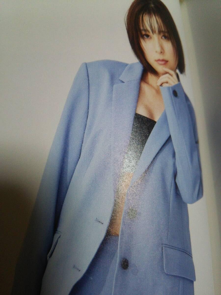 〔期間限定販売〕　芳根京子　チェキ　生写真　プレゼント当選品 松井玲奈 芳根京子 サイン入りチェキ【最終お値下げ】 - メルカリ