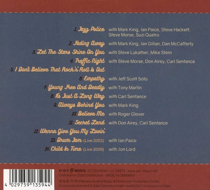 『STAY TUNED』 米国製　ハードカバー本、DVD×1枚＋CD×2枚 付属 51PqoFKViKL.jpg