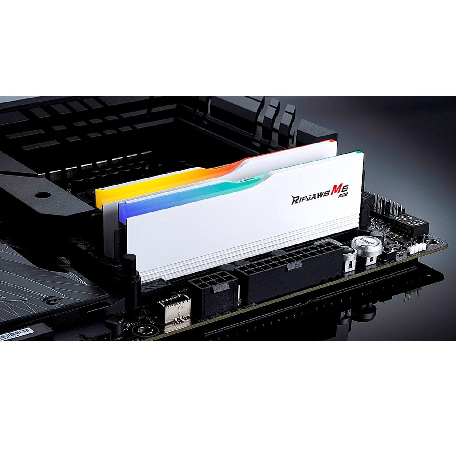 G.Skill Ripjaws M5 RGB (Intel XMP) 32 GB (2 x 16 GB) DDR5 6000 MHz