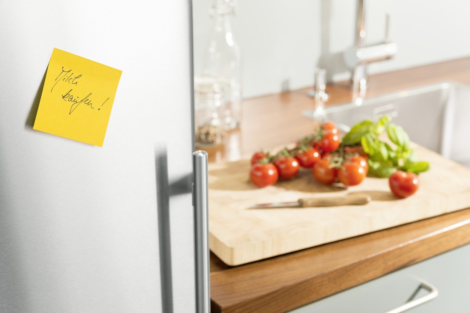 Post-it "Super Sticky Notes Promotion" selbstklebende Haftnotizzettel in 76 x 76 mm & Post-it Super Sticky Meeting Notes 6445-4SS – Selbstklebende Haftnotizzettel in 152 x 101 mm